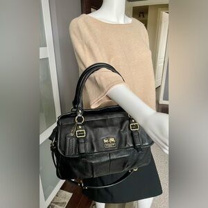 Vintage Coach Madison Flap Carryall Bag